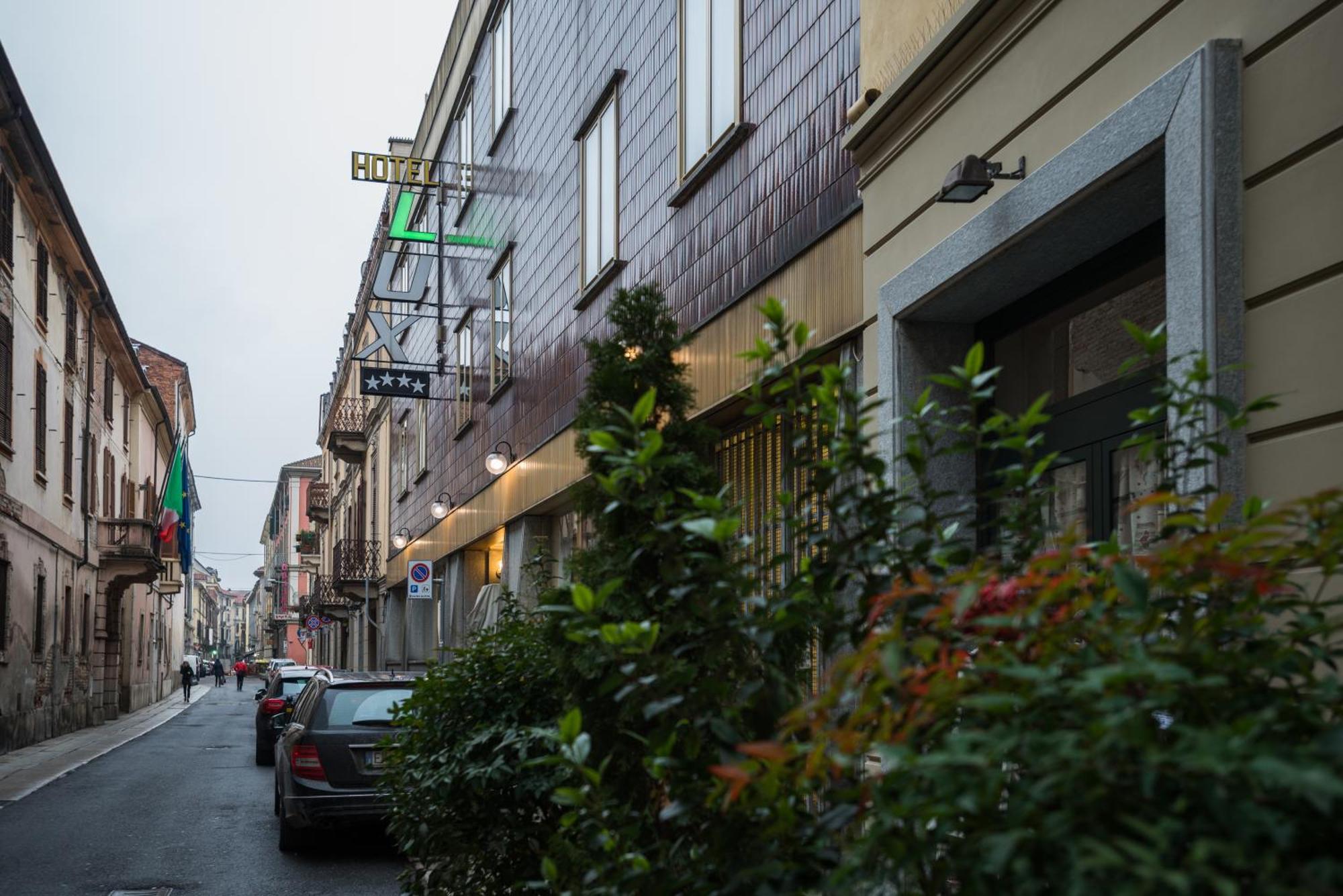 Hotel Lux Alessandria Kültér fotó