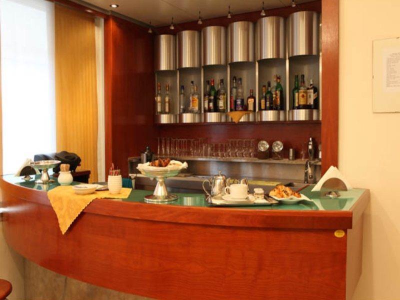 Hotel Lux Alessandria Kültér fotó